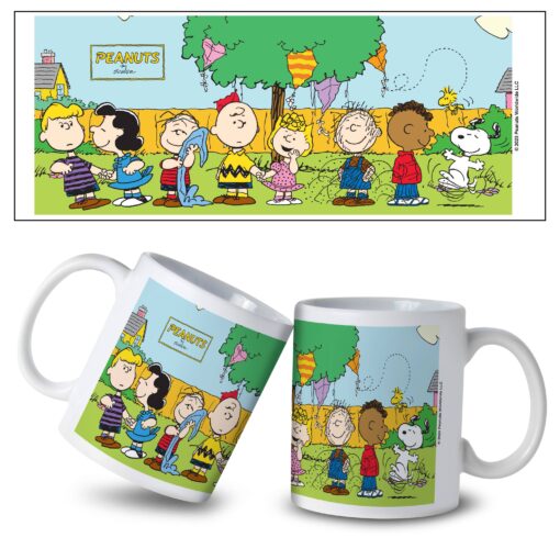 Peanuts - Yard - 11oz Mug